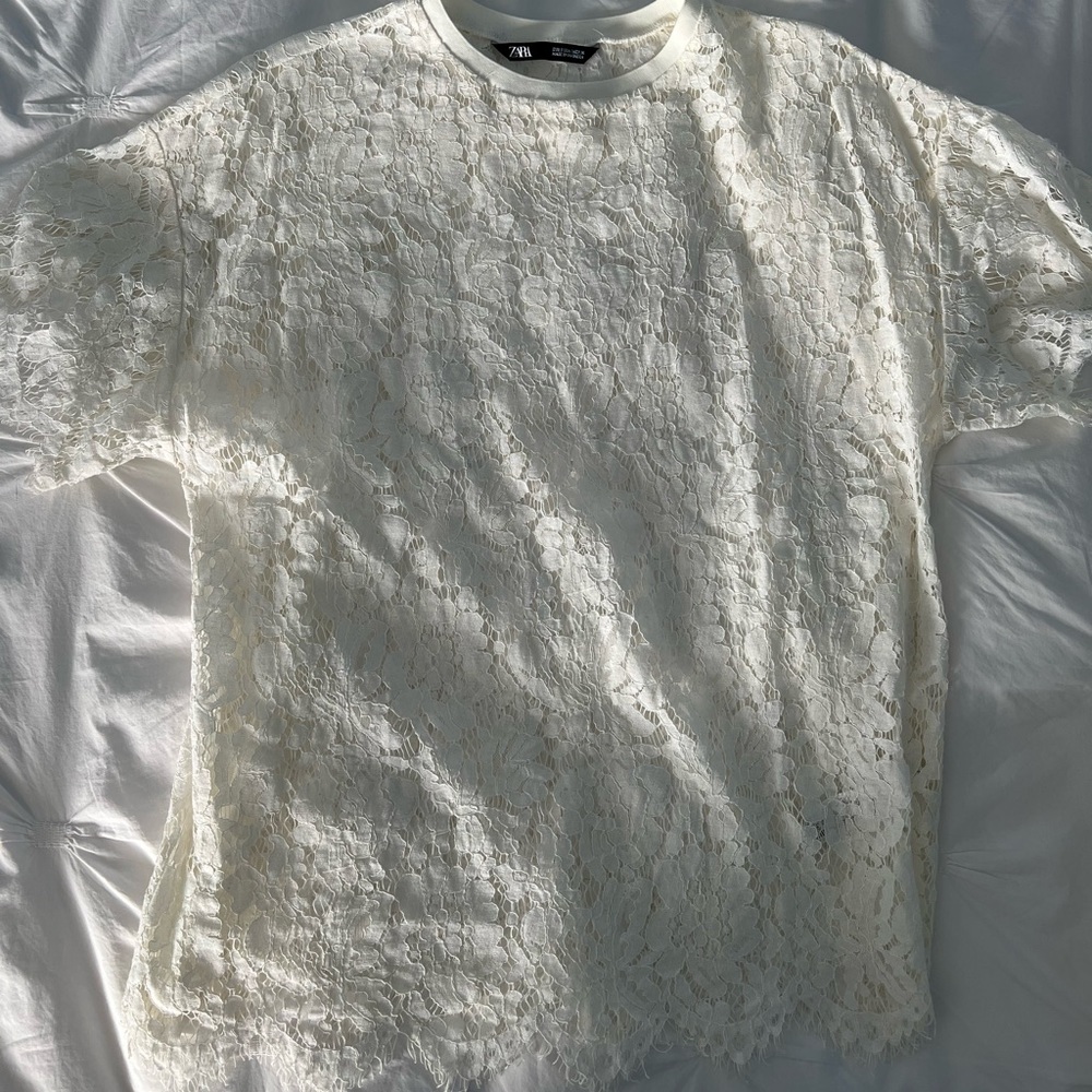 Lace t-shirt